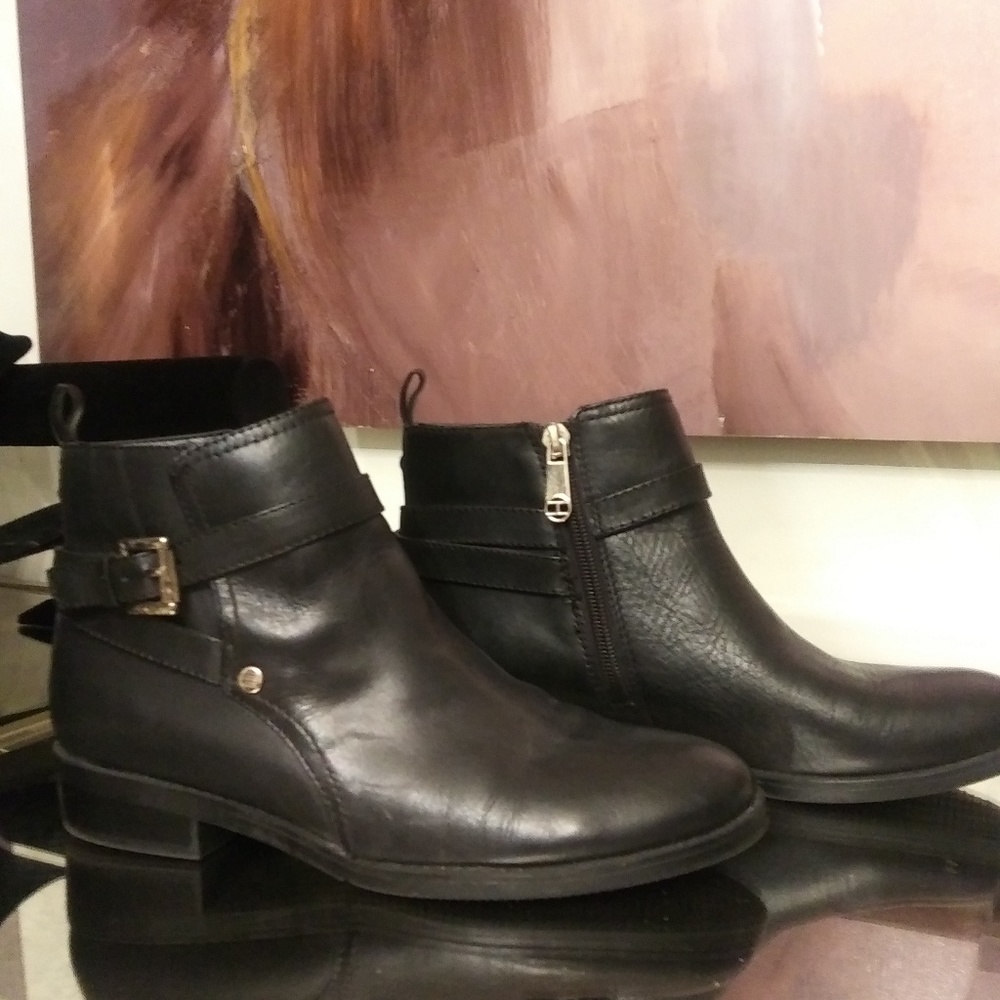 Tommy Hilfiger ladies Boots